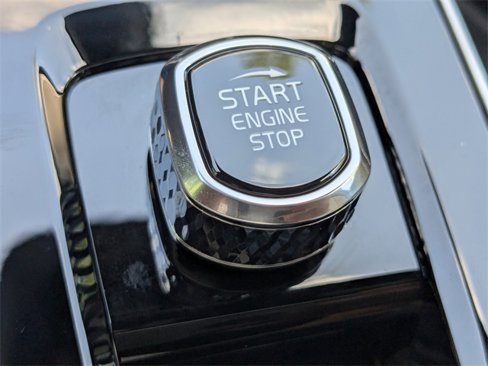 New 2026 Volvo XC90 B6 Plus w/ Protection Package Premier image 31