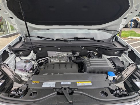 New 2025 Volkswagen Atlas SEL image 38