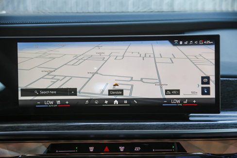 New 2026 BMW i7 xDrive60 w/ Premium Package image 11