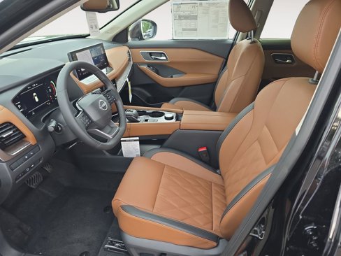 New 2026 Nissan Rogue Platinum w/ Platinum Premium Package image 9