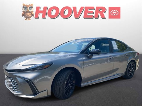 Used 2025 Toyota Camry XSE image 6