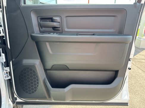 New 2025 RAM 3500 Tradesman image 27
