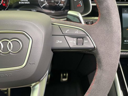 New 2025 Audi RS Q8 performance image 41