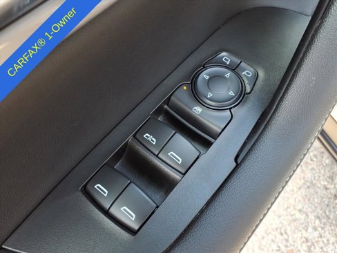 Used 2025 Chevrolet Blazer LT image 17