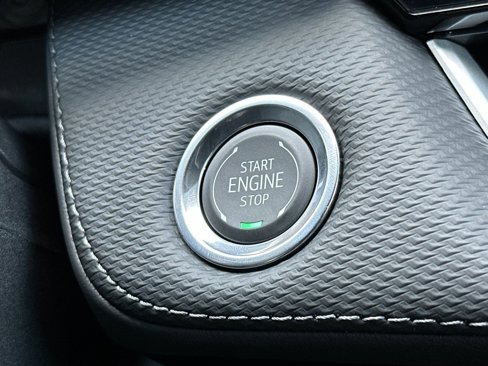 New 2026 Chevrolet Equinox LT w/ Convenience Package II image 26