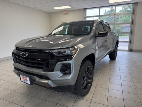 New 2025 Chevrolet Colorado Z71 w/ Z71 Convenience Package 2 image 1