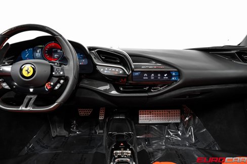 Used 2024 Ferrari SF90 Spider image 35