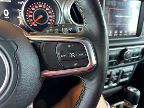 Used 2018 Jeep Wrangler Unlimited Sahara w/ Dual Top Group image 59