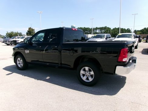 Used 2024 RAM 1500 Classic SLT image 3