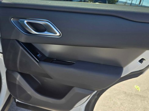 Used 2026 Land Rover Range Rover Velar S image 13