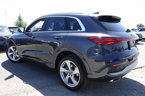 New 2025 Audi Q5 Prestige image 9