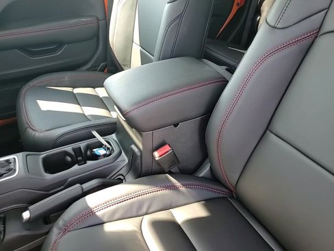 New 2025 Jeep Gladiator Rubicon image 19