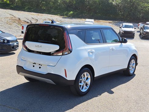 Used 2025 Kia Soul S image 5
