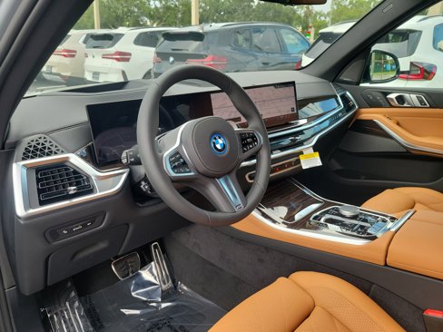 New 2026 BMW X5 xDrive50e w/ M Sport Package image 21