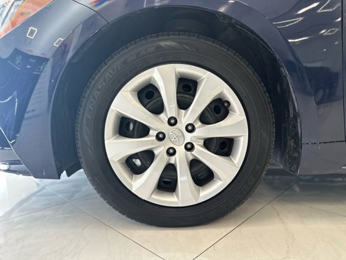 Used 2024 Toyota Corolla LE image 38