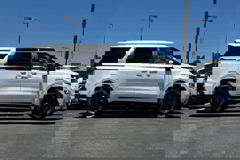 New 2026 Kia Carnival image 3