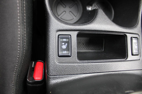 Used 2020 Nissan Rogue SV image 41