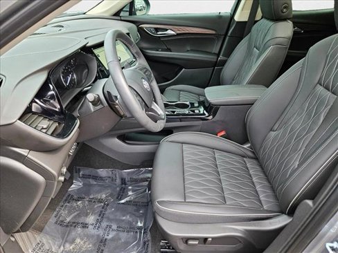 Used 2023 Buick Envision Avenir image 18