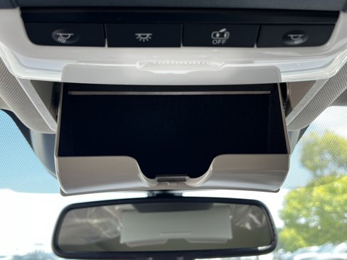 New 2025 Nissan Rogue Platinum image 24