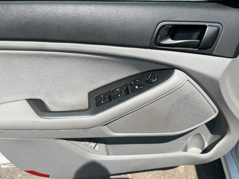 Used 2014 Kia Optima LX w/ Paint Protection Film Package image 14