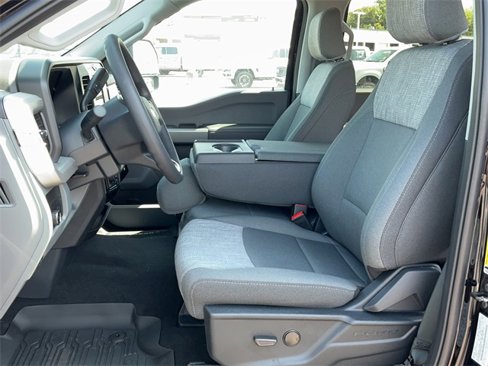 New 2025 Ford F250 XLT w/ FX4 Off-Road Package image 13