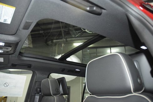 New 2026 Chevrolet Suburban Premier image 51