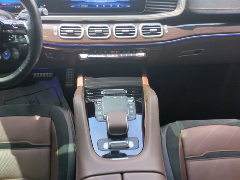 Used 2024 Mercedes-Benz GLE 53 AMG 4MATIC image 19