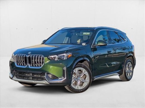 Used 2025 BMW X1 xDrive28i w/ Technology Package image 1