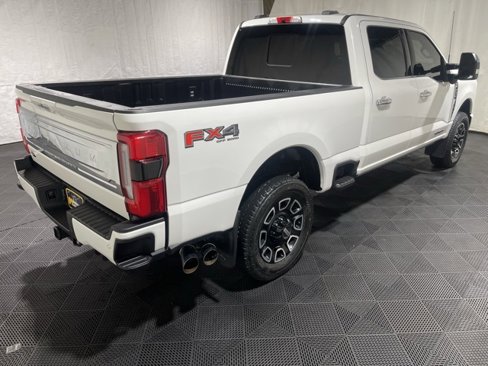 Used 2024 Ford F250 Platinum image 5