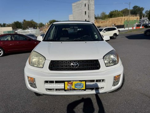 Used 2002 Toyota RAV4 2WD image 2