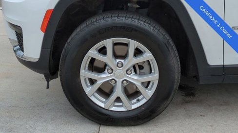 Used 2024 Jeep Grand Cherokee L Limited image 14