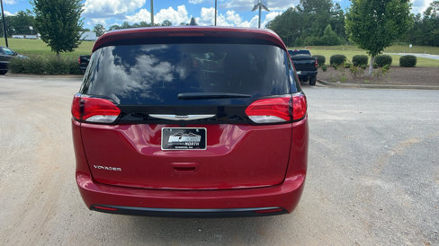 New 2025 Chrysler Voyager LX image 9