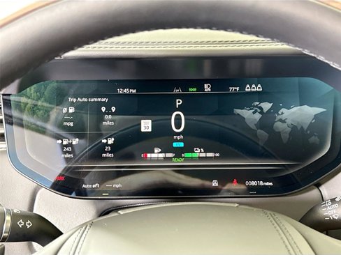 Used 2025 Land Rover Range Rover Autobiography image 14