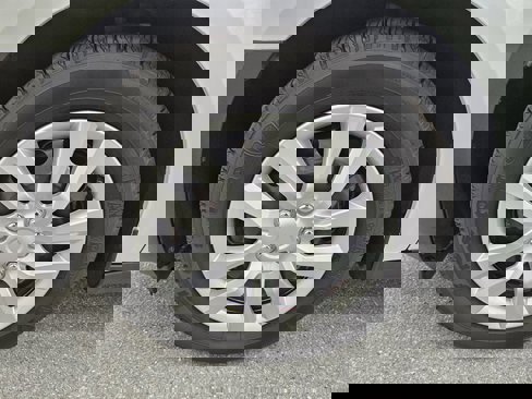 Used 2019 Ford Transit Connect XL image 15