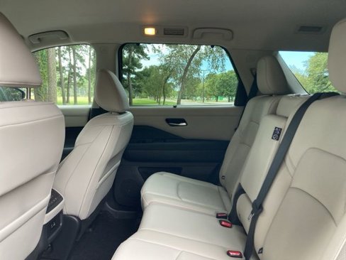 Used 2022 Nissan Pathfinder SL image 23