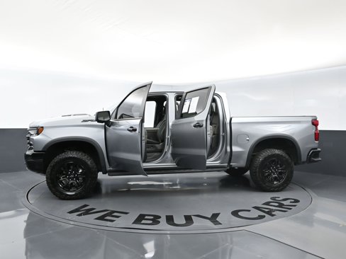 Used 2024 Chevrolet Silverado 1500 ZR2 w/ Technology Package image 25