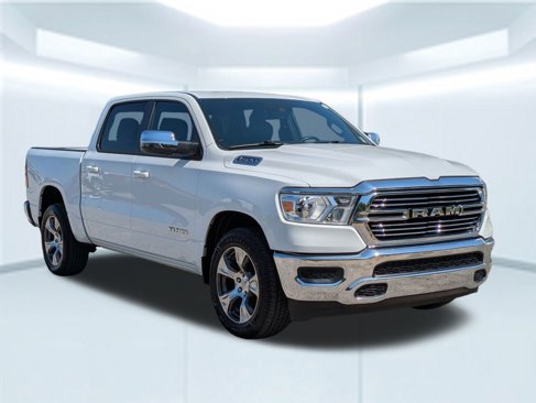 Used 2024 RAM 1500 Laramie image 9
