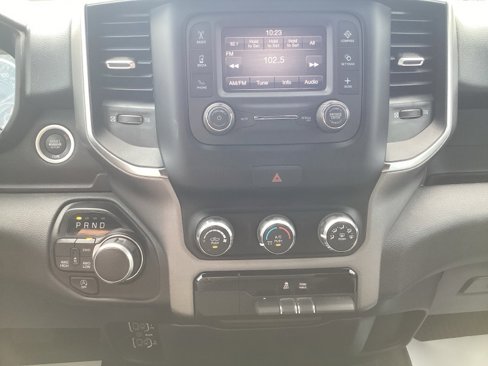 Used 2024 RAM 1500 Big Horn image 40