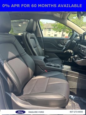 New 2025 Lincoln Corsair Grand Touring image 11