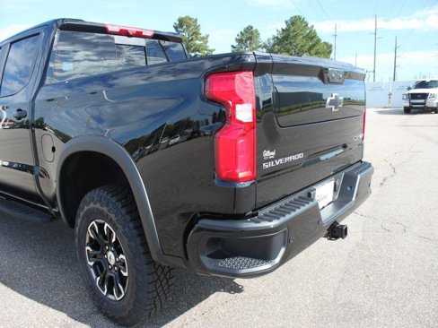 New 2026 Chevrolet Silverado 1500 ZR2 image 20