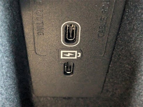 New 2026 Volvo XC60 B5 Plus w/ Climate Package image 25