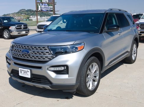 Used 2024 Ford Explorer Limited image 2