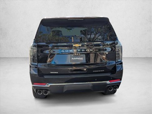 New 2026 Chevrolet Suburban Premier image 6