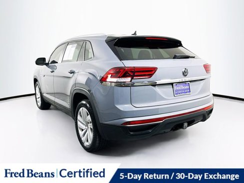 Used 2022 Volkswagen Atlas Cross Sport SE image 6