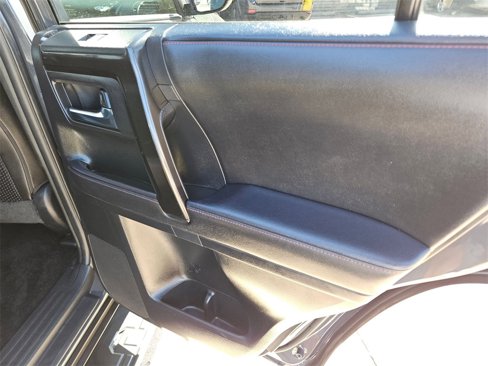 Used 2024 Toyota 4Runner TRD Off-Road Premium image 30