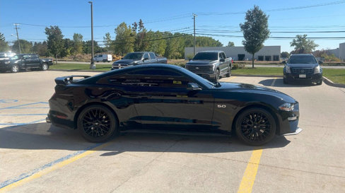 Used 2021 Ford Mustang GT Premium w/ GT Performance Package image 5
