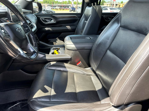 Used 2021 Chevrolet Tahoe Z71 w/ Z71 Signature Package image 13