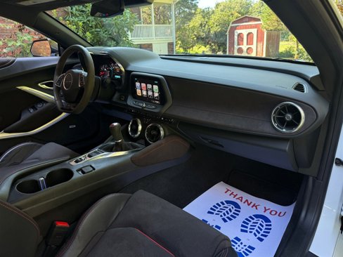 Used 2018 Chevrolet Camaro ZL1 image 57