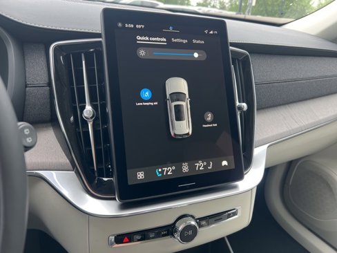 New 2026 Volvo XC90 B6 Ultra image 16