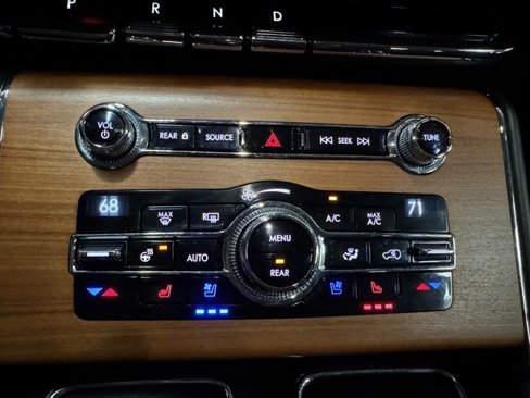 Used 2020 Lincoln Aviator Reserve w/ Equipment Group 201A image 26
